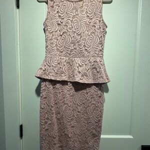 Sleeveless Pink Lace Peplum Sheath Dress